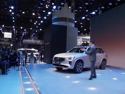 #沃尔沃 安全信仰之路,沃尔沃认真走了近百年,下一个世纪的坚守,是沃尔沃对用户不变的承诺。(推广)