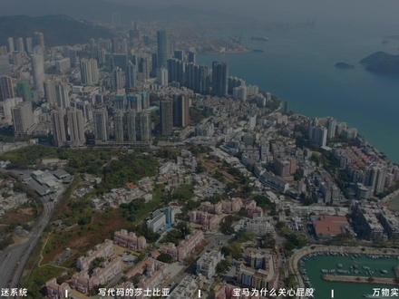 从远程锁车到远程锁炮:2025年最离谱商业调查 为什么你花几十万买的车,其实只是租来的?从乌克兰战场上被远程锁死的 M777 榴弹炮,到特斯拉的“付费解锁续航”,资本正在通过“订阅制”和“软件锁”剥夺我们的所有权。本期视频深度揭秘:在这个万物互联的时代,我们是否正在失去“离线生存”的权利?
2023年9月20日,据华尔街日报报道,乌克兰东部的扎波罗热前线,一门美制M777榴弹炮,火控系统发生了电子故障,负责维修的乌克兰士兵心急如焚,立刻掏出了一个 iPad,进入聊天室,找人聊天。
因为乌克兰人没有维修权,聊天是为了找美国军火商在线解锁,远程指导怎么修理。
如果自己维修,理论上他们会被美国军火商起诉。
这种事在乌克兰战场上每天都在发生,而在这个情境里,某个在中国无法启动自己汽车的车主,和乌克兰冒着炮火强行聊天的士兵,有一点是一致的。
你都分不清,在乌克兰发生的,到底是一场俄罗斯和乌克兰的战争,还是一场“维修权”和“所有权”的战争。
#硬核深度计划 #零基础看懂全球 #全球创作者计划