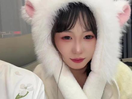 w w w ... 今天我搞笑了hui~ #蒙东女友 #八戒八戒心肠不坏 #青年创作者成长计划 #清纯甜美 #意想不到的结局