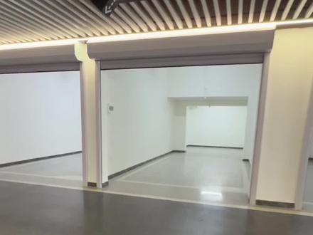 十三号楼楼下,车库,282800元