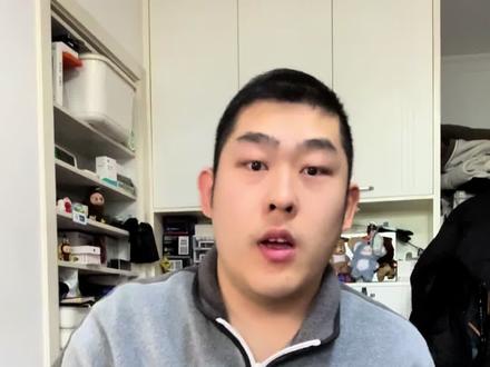 瑞幸小黄人来了!巴拿拿味道咋样?
#瑞幸 #瑞幸新品 #美食测评 #小黄人爱喝 #小黄人