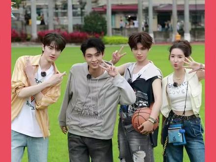 王玉雯在他俩面前就像个新瓜蛋子 #黄明昊 #林一 #王玉雯 #全力以赴的行动派