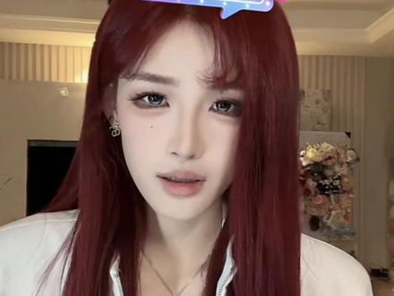 你们怎么知道 我送了她上林赋 送了会吃噩梦的食梦貘 还给她看了她出生那晚的月亮~ 生日快乐 宝宝@小狼卷卷(商珀晓)4.9🎂#小狼卷卷 #生日快乐