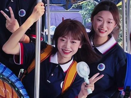 咱今天浅浅的和@狗屎大侠 拍一组市区一中的校服宣传片!#这大概就是青春的样子 #热烈的不是青春是我们 #抖音共创 #青春校园 #宝丰王大嘴
