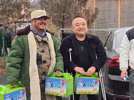 #抖音乡村 #宣传正能量 #原创视频 #农村农村农村 #新农人计划 天山驼队踏歌来,大美彬州待客忙,风味满盈@蒋晓亮(东天山骆驼队队长) @西域瑶(东天山来的骆驼队)