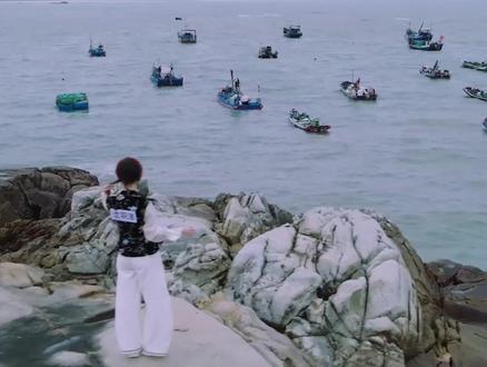 范丞丞给沈羽洁拍上大片了 #奔跑吧 #奔跑吧14