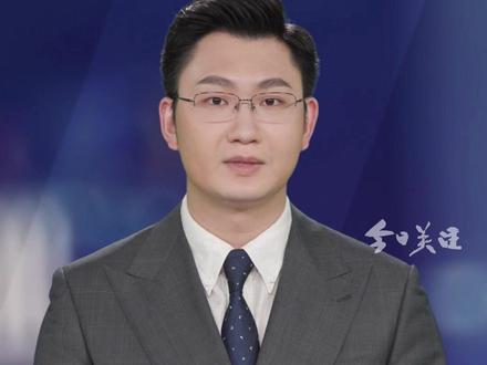 伊朗体育部长艾哈迈德·多尼亚马利11日接受采访时称,考虑到当前局势,伊朗队不可能参加今夏的美加墨世界杯。
据德新社报道,多尼亚马利当天在一次电视采访中表示,鉴于美国和以色列对伊朗的军事袭击,伊朗队“没有任何条件参加世界杯”,“绝不可能参赛”。多家媒体报道,目前尚不清楚这是否是伊朗队的最终决定。根据赛程,伊朗队与比利时、新西兰和埃及队同处G组,三场小组赛都将在美国境内进行。(央视新闻)