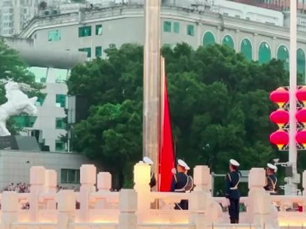 看各地2023国庆升旗仪式,哪里更感动你?国家强盛,民族自豪 #国旗 #祖国 #升旗仪式 #升国旗 #五星红旗 #国庆节 #国庆升旗仪式 #祖国万岁 #守护国旗 #2023国庆