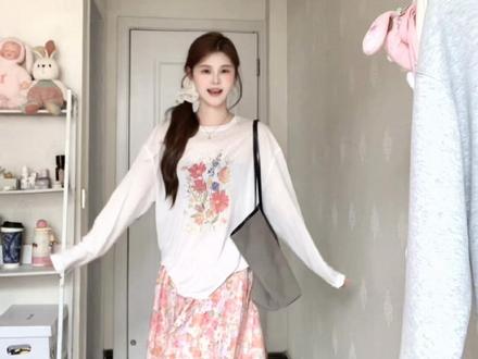 明媚少女感??我成功了吗? #反差 #妆前妆后 #罩衫穿搭 #碎花裙 #韩系穿搭