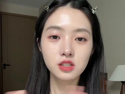 在我的大小脸上试了试这个瘦脸修容画法🤣#美妆 #化妆技巧