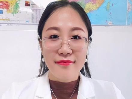 避免孩子成为“草莓族”父母们应该注意什么家庭教育亲子关系育儿经验#家庭教育 #育儿 #创作灵感
