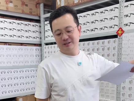 离线也能用!科大讯飞 NANO+ 智能会议耳机,更好的选择 不止是耳机哦,更是你的随身会议助理!科大讯飞 NANO 自带录音转写 + 45dB 深度降噪,离线也能用,职场 / 学习 / 出国都能 hold 住
#职场效率神器 #同声传译耳机 #降噪耳机推荐 #打工人必备好物