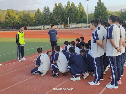 #记录校园生活 鹿泉一中体育教学能力最好的物理王老师。