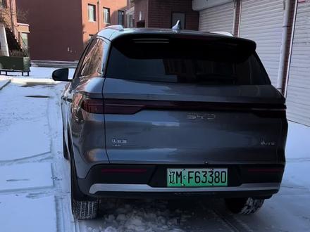 你们比亚迪冬天都换雪地胎了吗, 你们比亚迪冬天都换雪地胎了吗,雪地模式真好用。#比亚迪汽车 #比亚迪 #宋prodmi #25款宋pro #26款宋pro