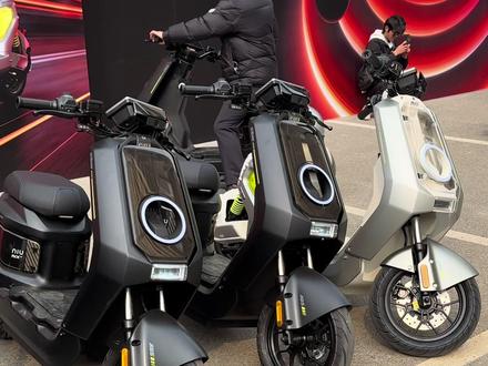 小牛新品发布会以及nxt2.0试驾,劝一句 管好自己的钱包,留给nxt大师#我就要小牛 #真科技就要小牛 #小牛灵犀AIOS #小牛nxt二代