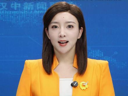 #主播说新闻 24小时不打烊,1分钟内便捷取件!陕西邮政首家无人驿站在汉中建成投用 #汉中邮政 #快递驿站 #科技改变生活 (制作:王星雅 王玉恒 责编:陈炜)