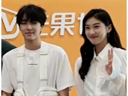 #恋综 #闪耀吧体育生#双向奔赴 振宇好喜欢这个丹凝!,目标只有一个,没有想过选择其他人