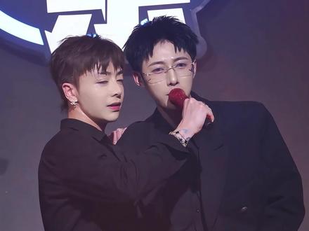 MAMA~#DJ任 #MAMA #金主训 #舞台
