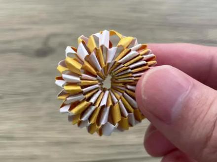 星星纸做的无限循环翻翻乐也太解压了吧,快艾特你的姐妹给你安排#手工 #折纸