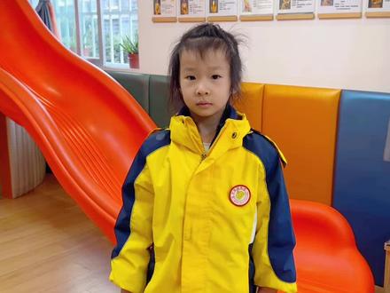 不敢带你回金幼,怕你饭菜吃太够#幼儿园的小可爱 #幼儿园 #幼儿园小朋友 #撒西不理哒呐