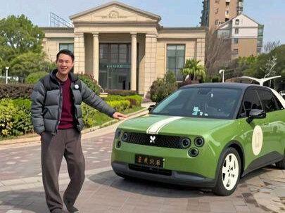 家用代步精致小车值得推荐 蔚来萤火虫同价位做工真的不错😊看勇哥如何升级,爱了吗?#萤火虫 #勇哥联盟