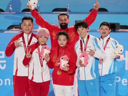 十五运会“霹雳舞后”揭晓,名将刘清漪力压郭朴夺冠 #广州上新了 #带着喜乐游广州 #广州红幸福城 #2025全运会 #记者在现场