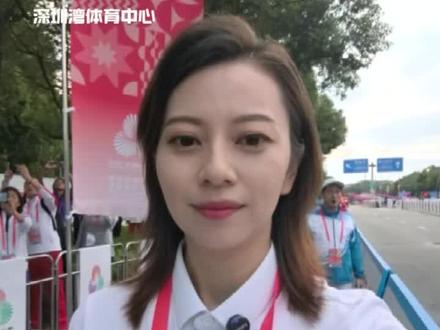 记者现场直击!十五运会跨境马拉松赛开跑,将在深圳湾口岸迎来历史性无感通关时刻。#全运会首个跨境马拉松无感通关
