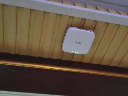 五百兆的宽带,wifi依旧卡的不行 #路由器 #wifi