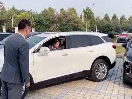 昂科旗安全篇-完美的侧方位#自动泊车 #抖音汽车 #别克 #厉害了我的车