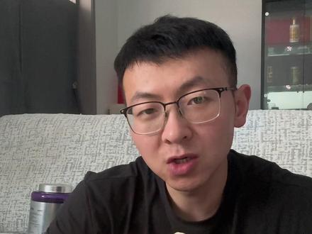 中年发福吃什么比较健康 #减脂 #健康 #地中海饮食 随便聊聊,个人观点仅供参考。地中海饮食的确是不错,也不用算热量,主要吃食物而不是加工食品。