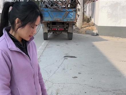 水电瓶车断断续续走不动,是极柱起碱了,极柱的清洗方法#创作灵感 #建筑设备 #工地拉灰浆 #电动工程三轮车#工地施工