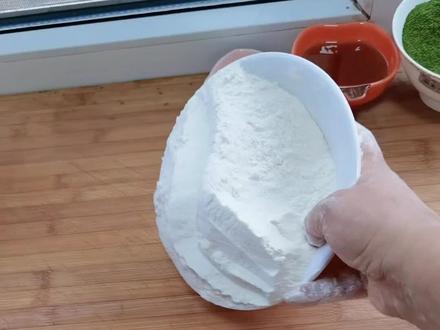 青海人的烫面饼教程来了#抖音美食创作人 #地方特色美食 #纯手工制作美食 #西北美食 #舌尖上的味道