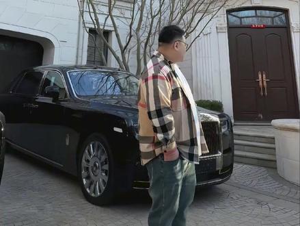 自称“恋爱脑”,希望另一半也是 90后“游资大佬“公开征婚其持股市值超10亿元 每日有数百人添加其联系方式