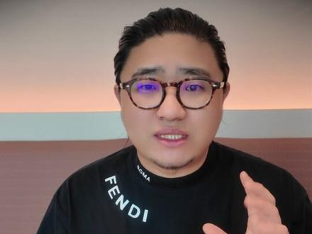 龙虾OpenClaw有屁用吗?它到底能干啥?跟普通人有关系? 龙虾OpenClaw是26年最火的AI工具,几乎所有人都在疯狂的学习研究,甚至能直接靠它赚钱,但是热闹了一个多月了,龙虾到底是什么?到底能干什么?本文一次性给你讲清楚。 #燃起来了大国重器 #零距离看懂财经 #龙虾openclaw #OpenClaw #AI龙虾为何那么“生猛”