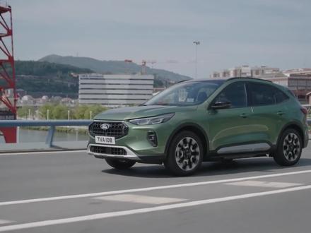 福特发布2024款KUGA,外观家族化,内饰科技感升级 #福特 #福特锐际 #福特KUGA #SUV #拍车