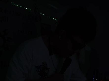 抖音云蹦迪!重低音走起!