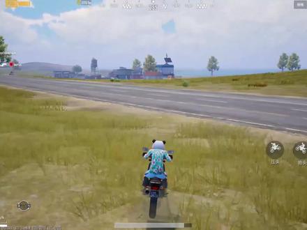 找到人物一直缩小的方法,进入决赛圈想藏哪就藏哪,头盔都能藏!