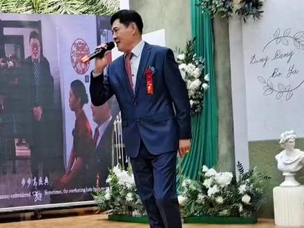 #演出现场 儿子结婚父亲唱《九九女儿红》#婚礼