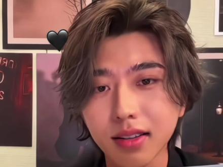 #蔡徐坤 #蔡徐坤ikun #蔡徐坤直播 #素颜 #蔡徐坤新专辑KUN