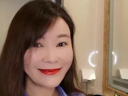 口红断裂怎么办?学学这招! #口红 #生活小妙招 @抖音小助手