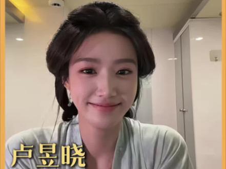 #卢昱晓跳了咏春手语舞 如果手势舞都用手语的话,那手语会被普及的很快的 #卢昱晓 #手语 #咏春 #手势舞