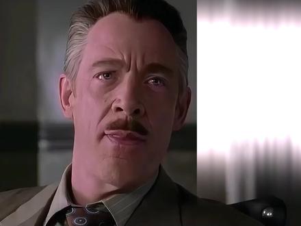 王小雨18号落地哈尔滨,19号当地回温下雨“冰雪经济”没崩盘但冰雕雪人崩了#王小雨 #哈尔滨 #万万没想到 #离谱 #冰雪大世界