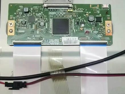 创维液晶电视闪屏,师傅不会告诉你的方法,只用这一招,非常实用#液晶电视维修 #电视机 #家电维修 #家用电器 #电视