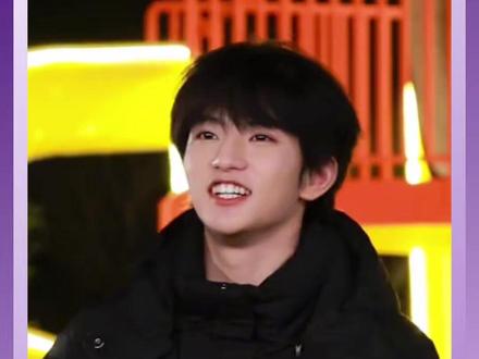 穆祉丞我师兄我师兄我师兄~#穆祉丞 #周五晚高峰