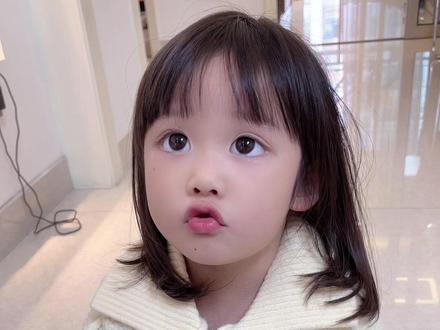 女儿真是爸爸的软肋,几句话让爸爸破防了…#父女日常 #人类幼崽到底有多可爱 @抖音小助手