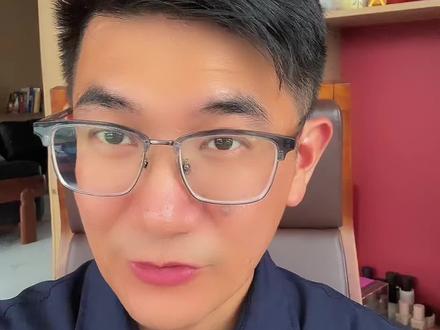 你只管往前走,身后站着的,始终是家里人。#毛巾少爷 #毛巾二叔 #毛巾少爷和二叔 #家 #家人