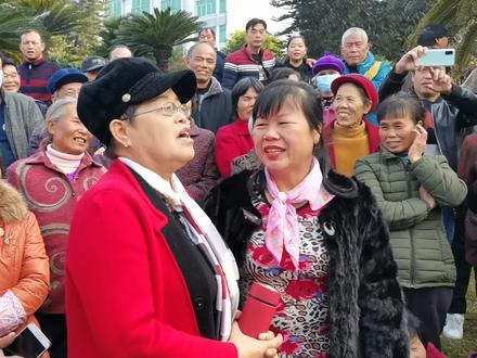 柳州山歌比拼,三个歌王对唱,谁赢谁输,看实力