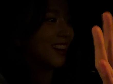 我要和这个闪光灯拼了!打开视频注意眼睛! 好美好可爱#jisoo #金智秀jisoo #月刊男友 #jisoo金智秀 #金智秀