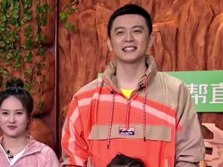 休赛期想必杨导最想做的就是陪陪家人和孩子,赛场上脾气暴躁,在孩子面前是最温柔的父亲。#杨鸣最帅 #杨鸣 #帅哥#山谷与风