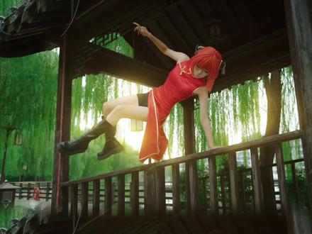 这是一个翻栏杆姿势的拍照教程
主包按照这个方法每次翻都成功了,所以应该还算有点参考价值🤔
#拍照姿势 #翻栏杆 #拍照技巧 #神乐cos #生命力拍照教程